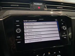 VW Passat Highline2.0 TDI SCR DSG 4Mot thumbnail