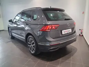 VW Noul Tiguan Life 2,0 TDI DSG thumbnail