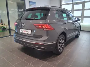 VW Noul Tiguan Life 2,0 TDI DSG thumbnail