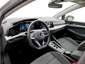 VW Golf Life 1.0 eTSI DSG mild hyb thumbnail
