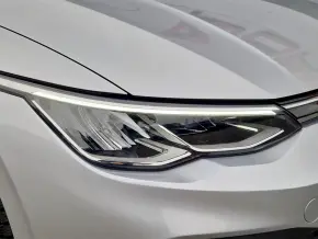 VW Golf Life 1.0 eTSI DSG mild hyb thumbnail