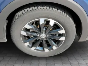 VW T-Cross Life 1.0 TSI thumbnail