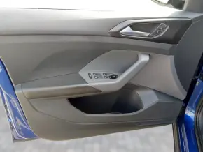 VW T-Cross Life 1.0 TSI thumbnail