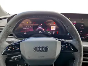 Audi Q5 Sportback 40 TFSI quattro thumbnail