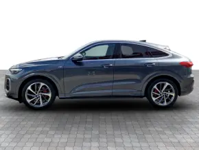 Audi Q5 Sportback 40 TFSI quattro thumbnail