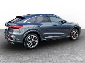Audi Q5 Sportback 40 TFSI quattro thumbnail