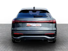 Audi Q5 Sportback 40 TFSI quattro thumbnail