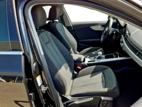 Audi A4 35 TFSI thumbnail