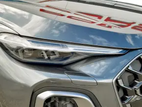Audi Q5 Sportback 40 TFSI quattro thumbnail