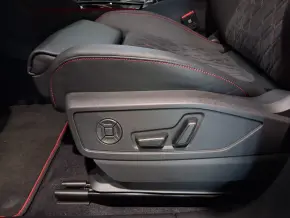 Audi Q5 40 TDI quattro thumbnail