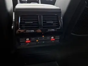 VW Touareg Elegance V6 TDI thumbnail