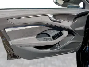 Audi A6 Limuzina 50 e-hybrid quattro 220kW thumbnail