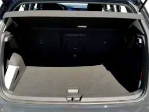VW Golf Life 2.0 TDI thumbnail