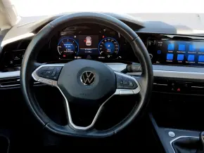 VW Golf Life 2.0 TDI thumbnail
