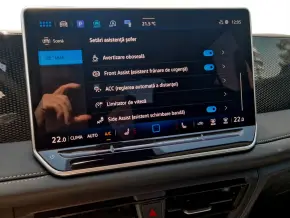 VW Noul Tiguan Life 1,5 eTSI DSG thumbnail