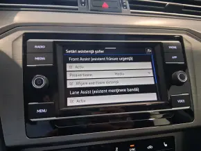 VW Noul Passat Trendline1.5 TSI ACT thumbnail