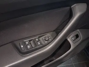 VW Noul Passat Trendline1.5 TSI ACT thumbnail