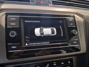 VW Noul Passat Trendline1.5 TSI ACT thumbnail