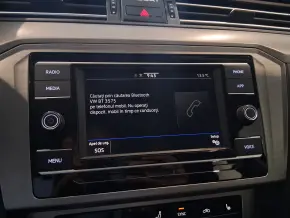 VW Noul Passat Trendline1.5 TSI ACT thumbnail