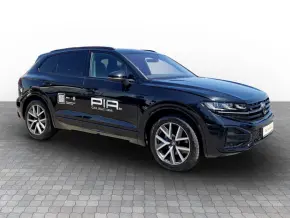 VW Touareg R-Line V6 TDI thumbnail