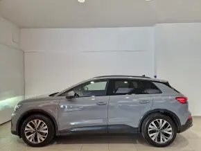Q4 45 e-tron quattro 210 kW / 286 CP thumbnail