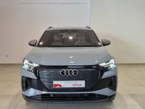 Q4 45 e-tron quattro 210 kW / 286 CP thumbnail