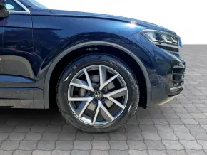 VW Touareg Elegance V6 TDI thumbnail