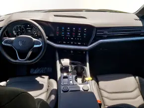 VW Touareg Elegance V6 TDI thumbnail