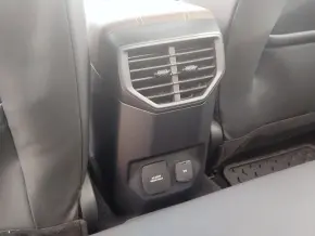 VW Amarok PanAm 3.0 TDI 177 kW 4M AG10 thumbnail
