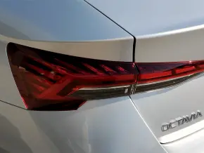 Škoda Octavia Selection 1.5 TSI DSG mHEV thumbnail