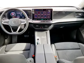 VW Passat Business 1.5 TSI PHEV thumbnail