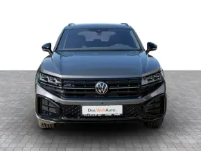 VW Touareg R-Line V6 TDI thumbnail