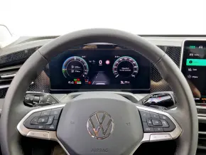 VW Passat Business 1.5 TSI PHEV thumbnail