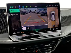 VW Passat Business 1.5 TSI PHEV thumbnail