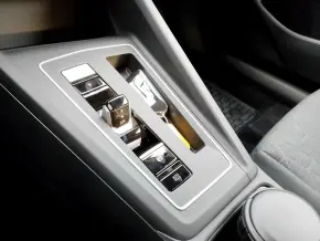 VW Golf Prime 1.5 TSI DSG PHEV thumbnail
