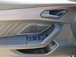 CUPRA Leon 1.5 e-HYBRID DSG thumbnail
