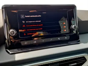 SEAT New Arona STYLE 1.0 TSI DSG7 thumbnail