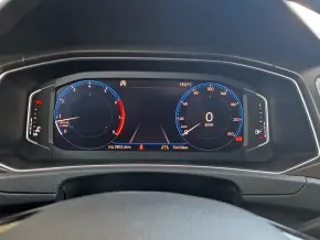 VW T-Roc Design 1.5 TSI thumbnail