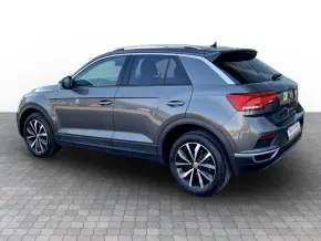 VW T-Roc Design 1.5 TSI thumbnail
