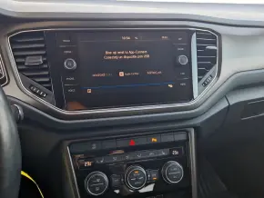 VW T-Roc Design 1.5 TSI thumbnail