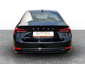 Škoda OCTAVIA AMBITION 2.0 TDI DSG thumbnail