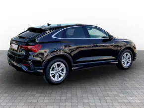 Audi Q3 Sportback 40 TFSI quattro thumbnail