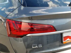 Audi Q5 SB S line 40 TDI quattro thumbnail