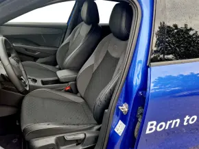 VW Noul T-Roc R-Line 1.5 eTSI DSG TD thumbnail