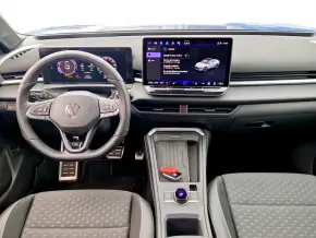 VW Noul T-Roc R-Line 1.5 eTSI DSG TD thumbnail