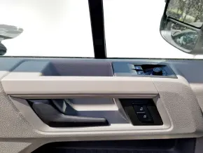 VW Crafter 3.5 Furgon L3H2 FWD 103kW thumbnail