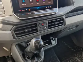 VW Crafter 3.5 Furgon L3H2 FWD 103kW thumbnail