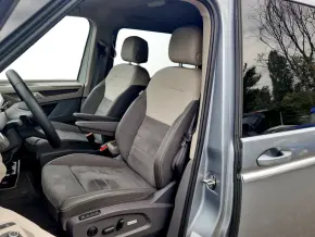 VW Multivan Style L 2.0 TDI 110KW thumbnail
