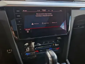 Arteon R-Line eHybrid thumbnail
