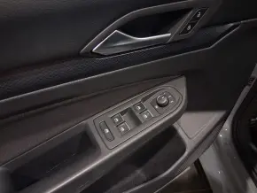 VW Noul Golf United 1.0 TSI DSG mild hyb thumbnail